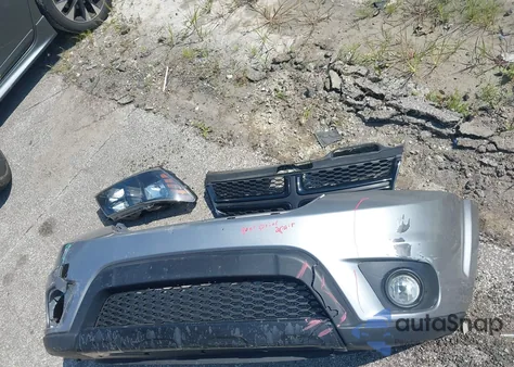 2019 Dodge Journey Se from USA, damaged, VIN 3C4PDCBB8KT687236